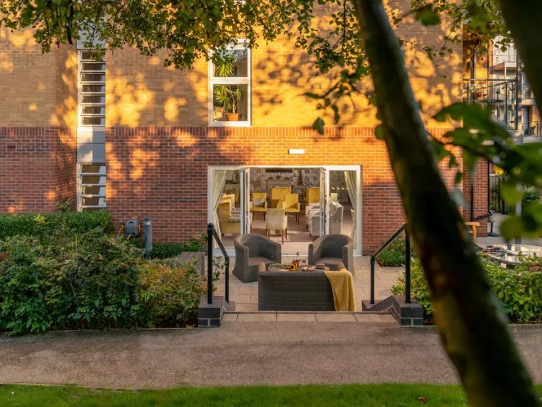 property Compatible Images}