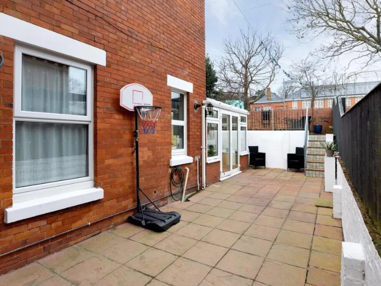 property Compatible Images}