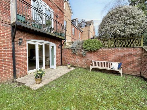 Similar property image