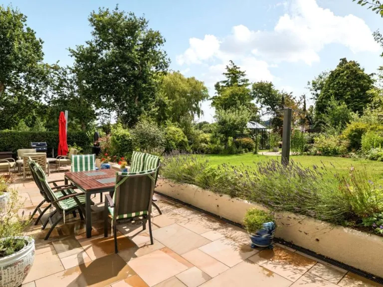 property Compatible Images}