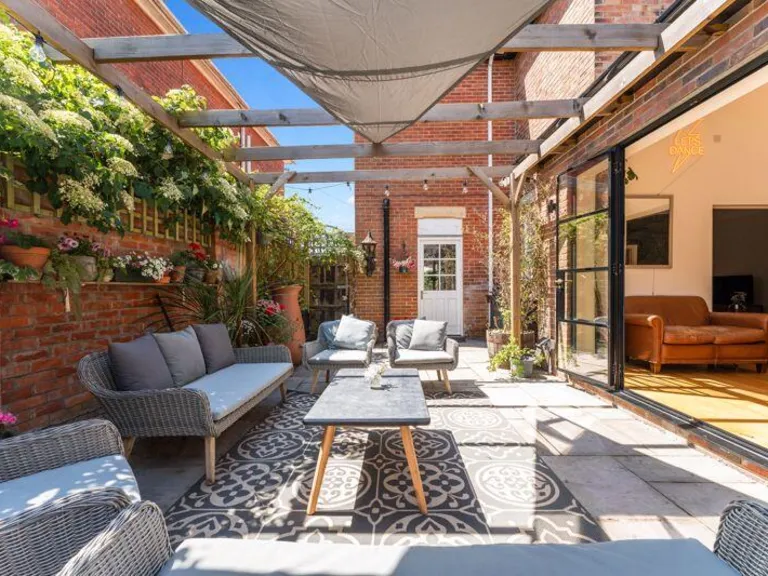 property Compatible Images}