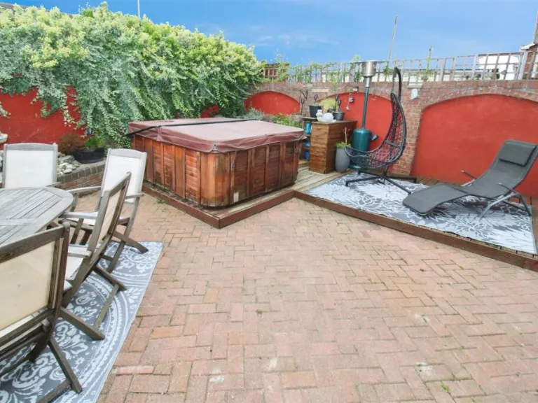 property Compatible Images}