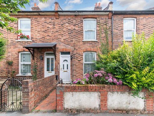 Similar property image