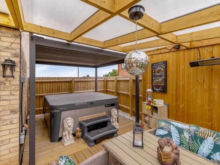 property Compatible Images}