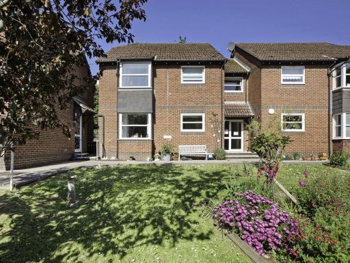 Similar property image