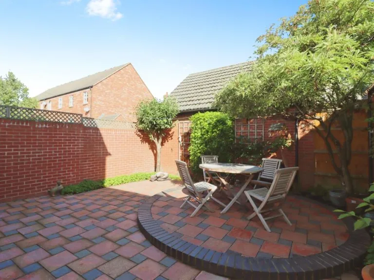 property Compatible Images}