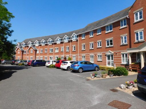 Similar property image