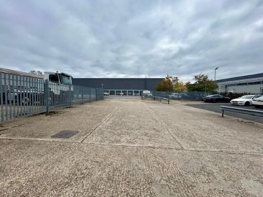 Similar property image