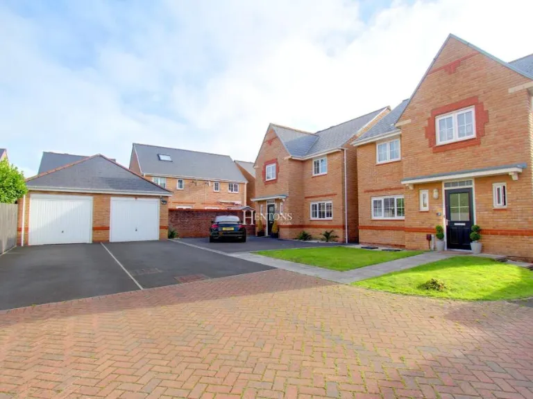 property Compatible Images}