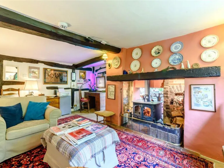 property Compatible Images}