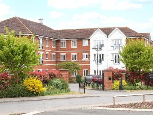 Similar property image