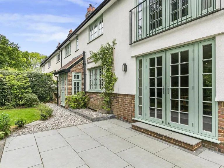property Compatible Images}