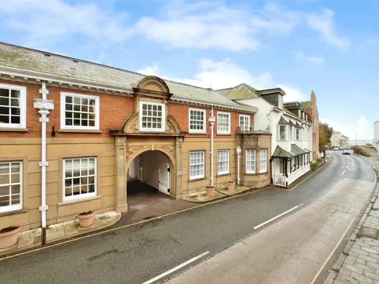 property Compatible Images}