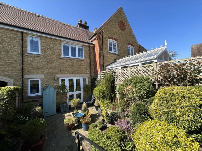 property Compatible Images}