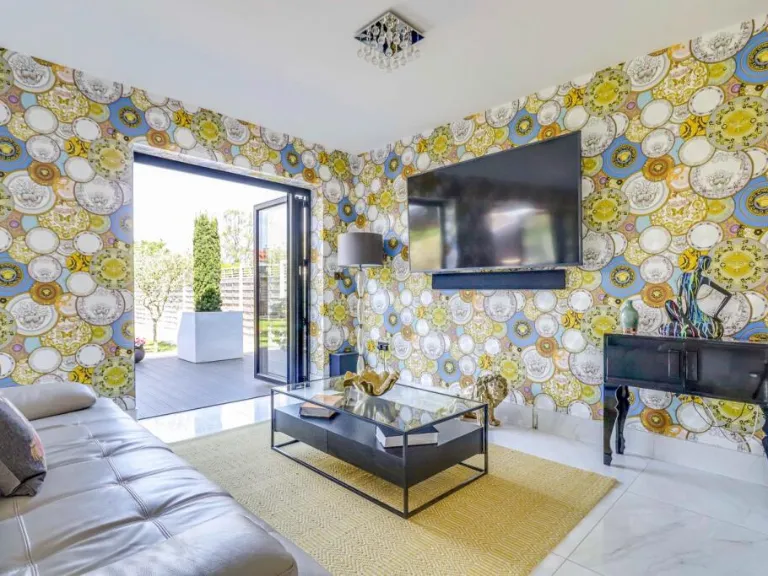 property Compatible Images}