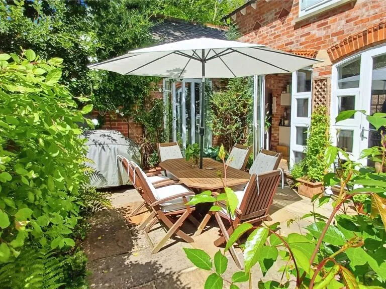 property Compatible Images}