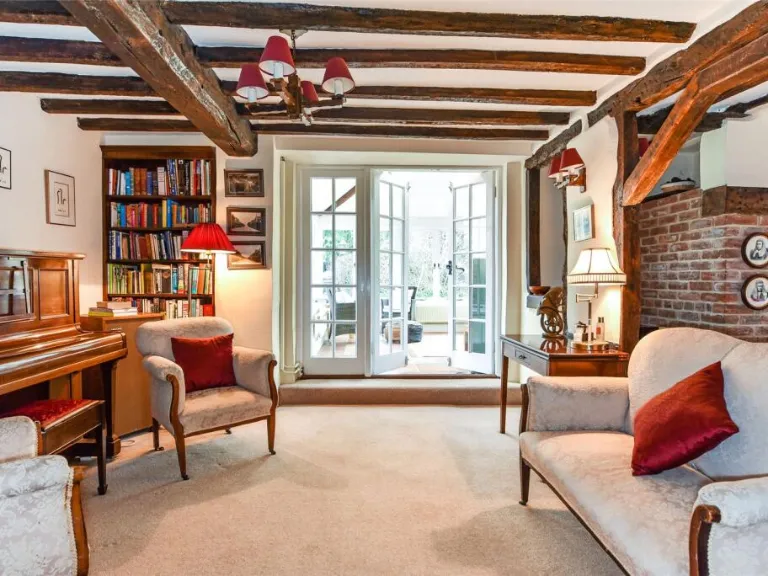 property Compatible Images}