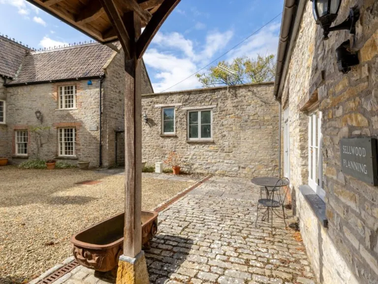 property Compatible Images}