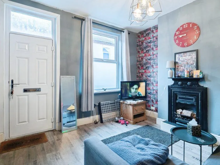 property Compatible Images}