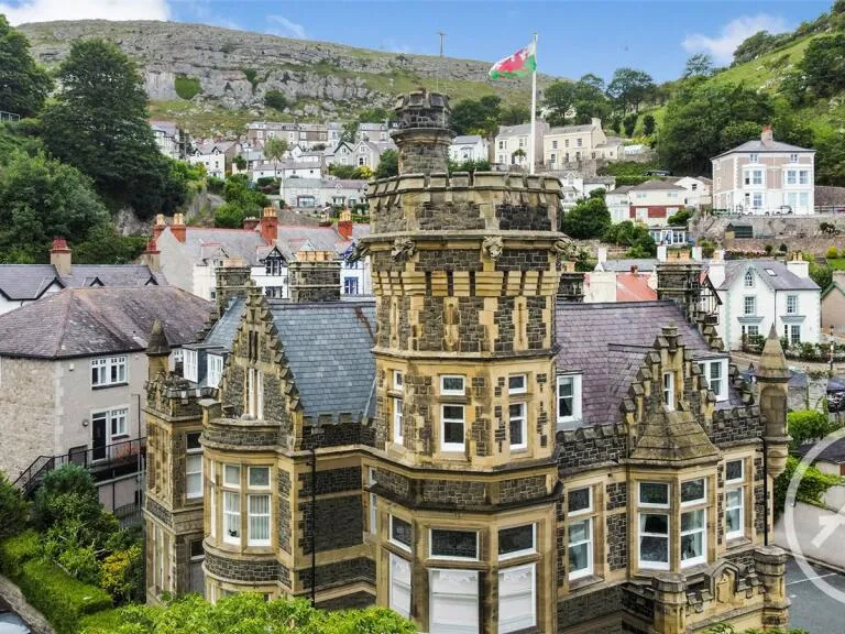 property Compatible Images}