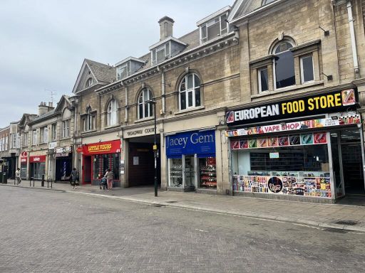 Similar property image