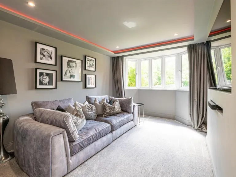 property Compatible Images}