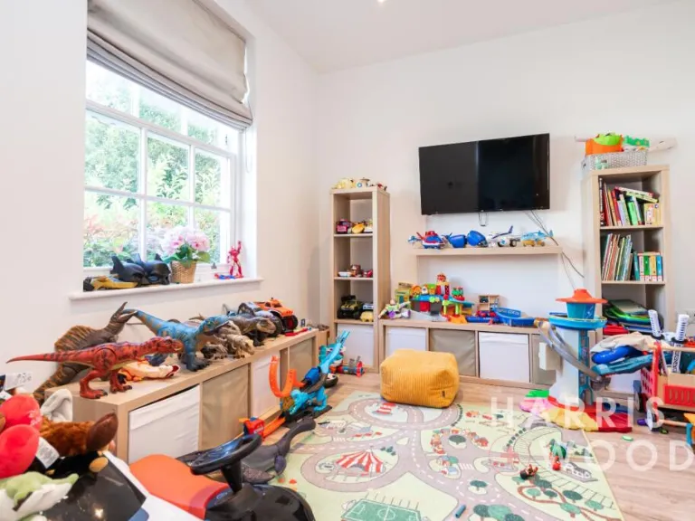 property Compatible Images}