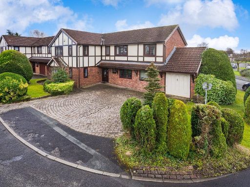 Similar property image