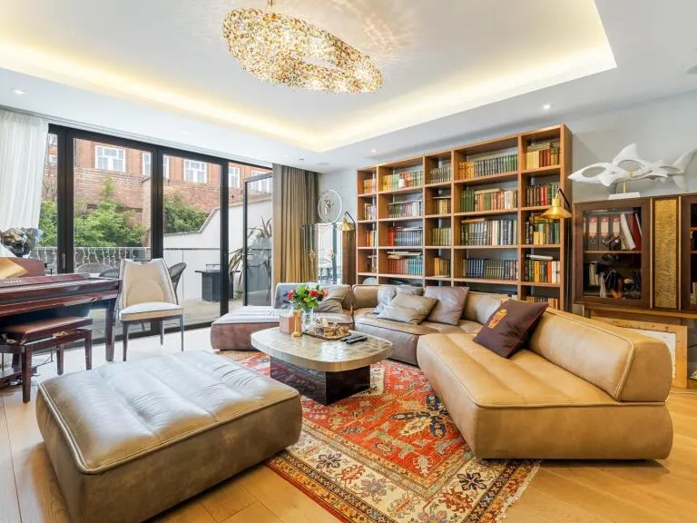 property Compatible Images}