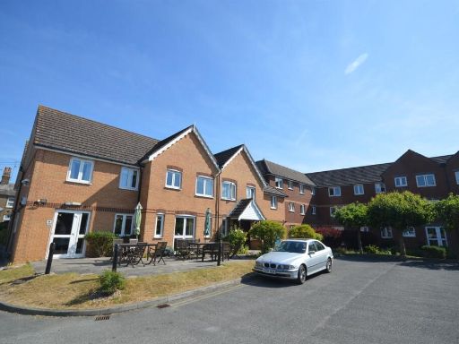 Similar property image