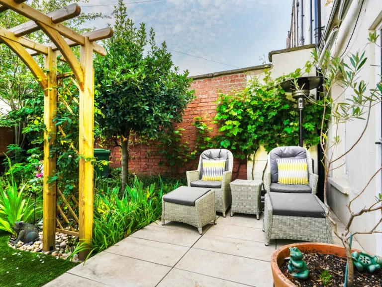 property Compatible Images}