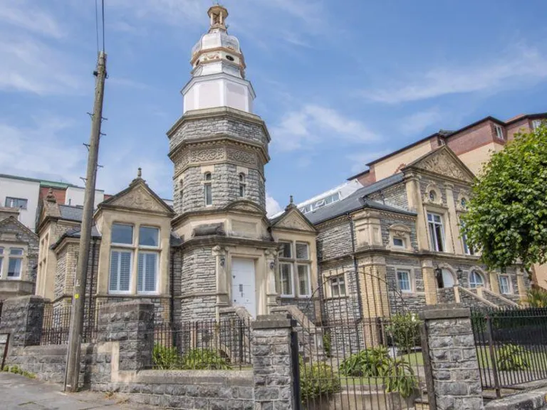 property Compatible Images}