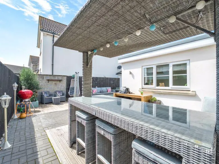 property Compatible Images}