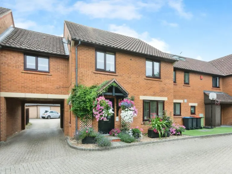 property Compatible Images}