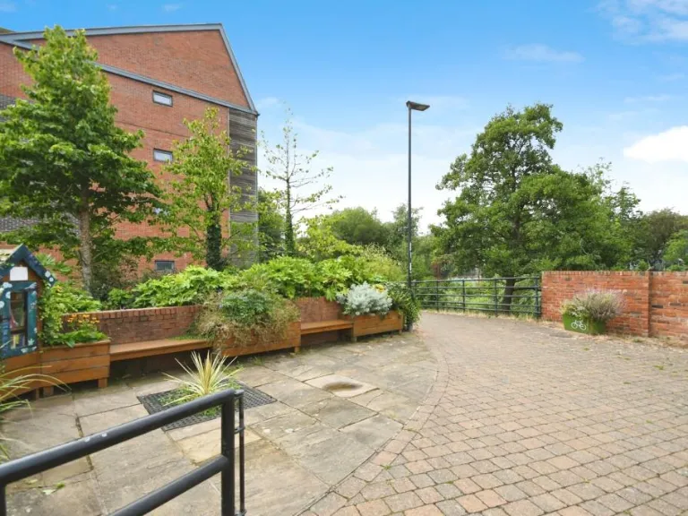 property Compatible Images}