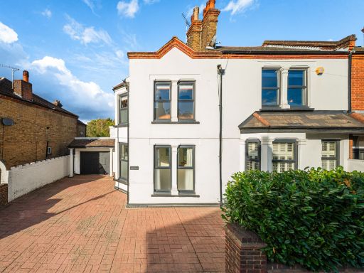 Similar property image