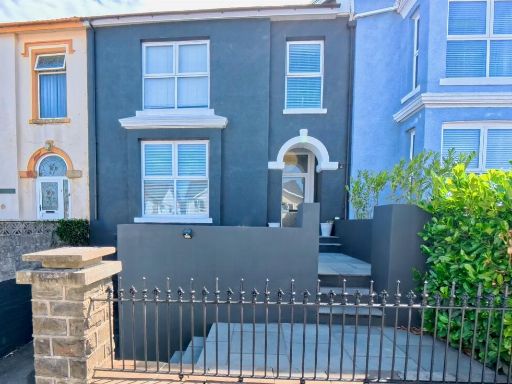 Similar property image