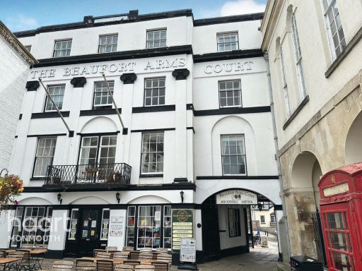 Similar property image