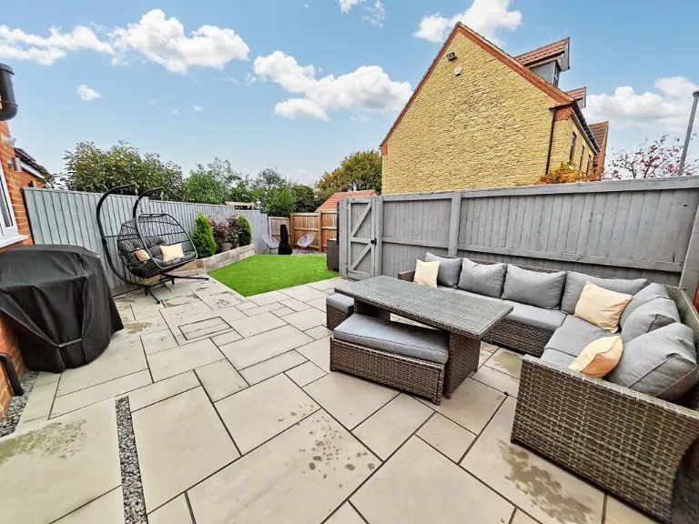 property Compatible Images}