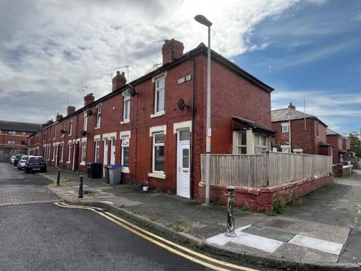 Similar property image