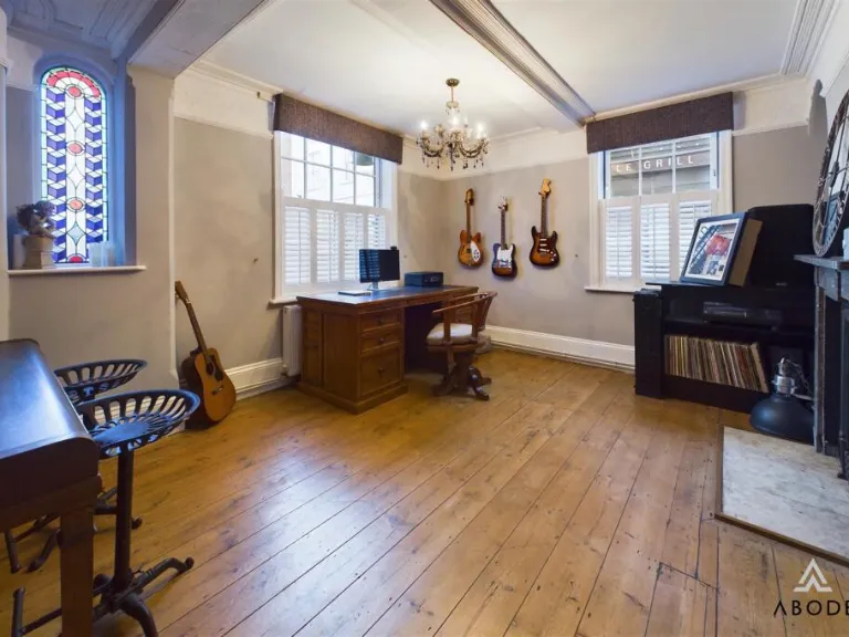 property Compatible Images}