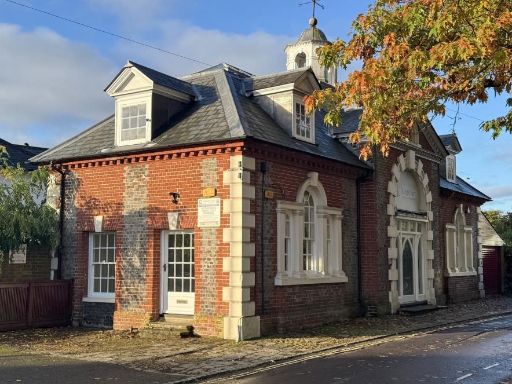 Similar property image