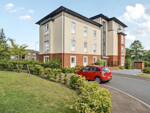 Similar property image