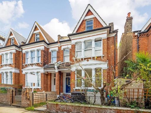 Similar property image