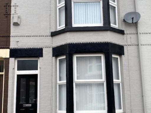 Similar property image