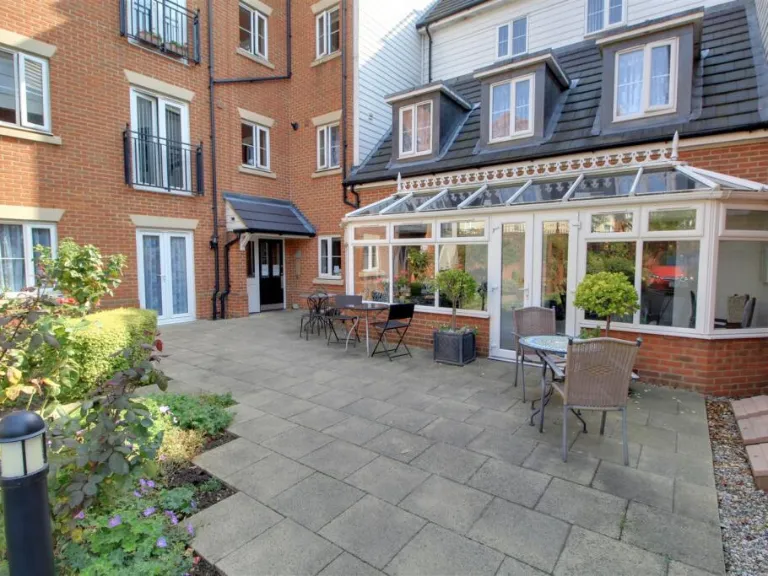 property Compatible Images}