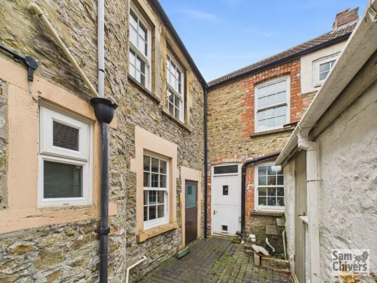 property Compatible Images}