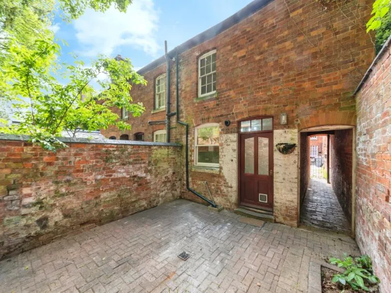 property Compatible Images}