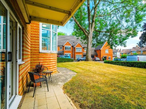 Similar property image