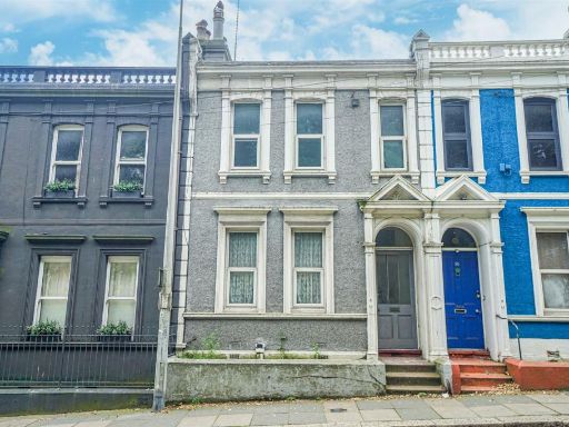 Similar property image